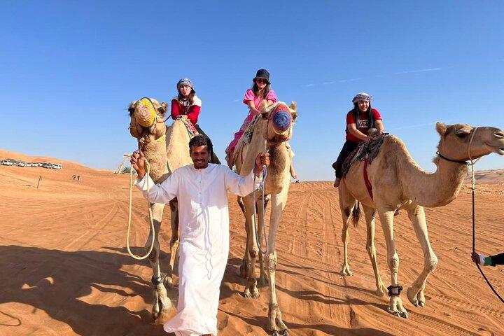 Excursão privada de 5 dias em Omã – Montanhas, desertos e costa