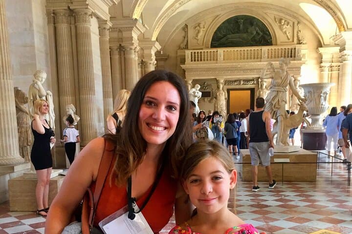 Mamma Mia! Paris Louvre Museum Guided Tour Kid-Friendly Activity