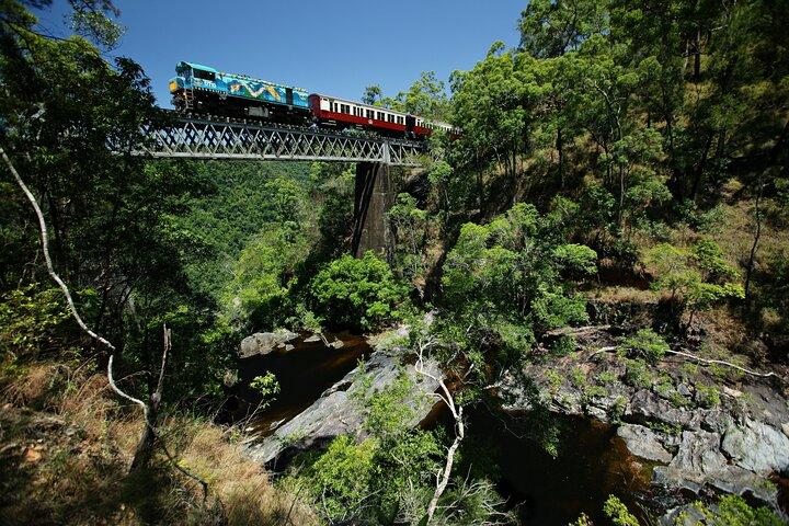 Kuranda Skyrail e Scenic Rail, incluindo Artillery Museum