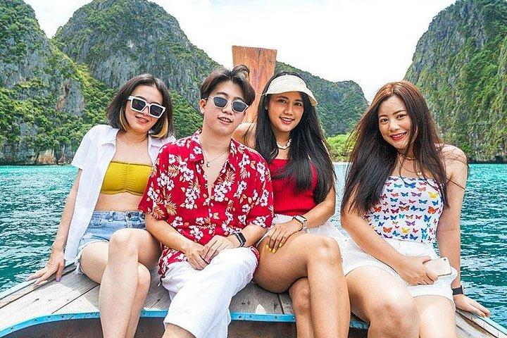 Visite privée de 6 heures autour des îles Phi Phi depuis Phi Phi