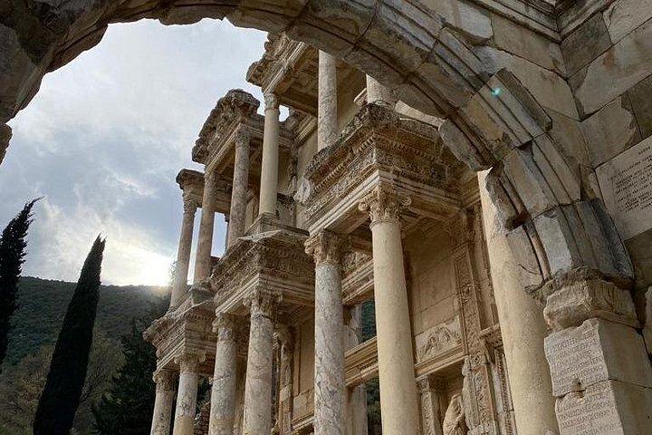 LESS WALKING - SKIP THE LINES Private Customizable Ephesus Tour