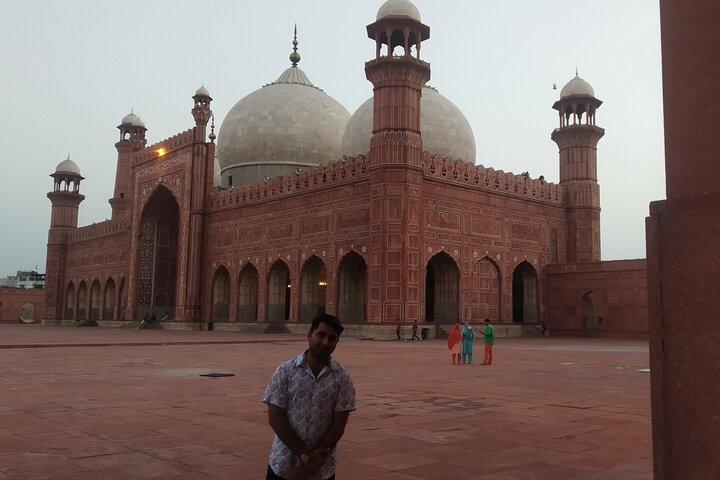 Private Tour: Lahore Ganztages-Guided Trip