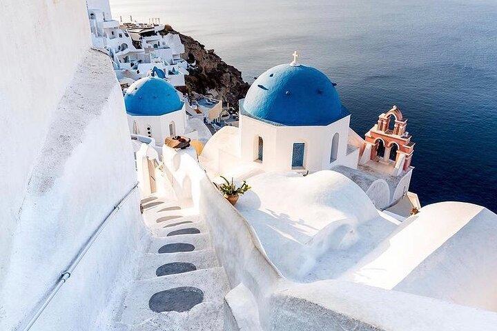 Descubre el corazón cultural de Santorini con Mεliton Tours