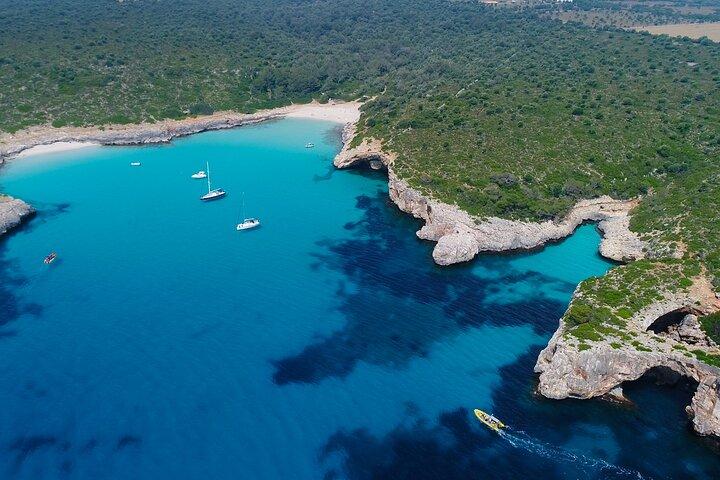 Escursione di snorkeling nelle calette vergini di Maiorca