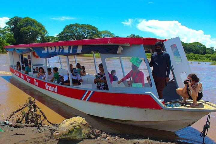 Crocodile Man Tour - THE ORIGINAL Tarcoles River Experience