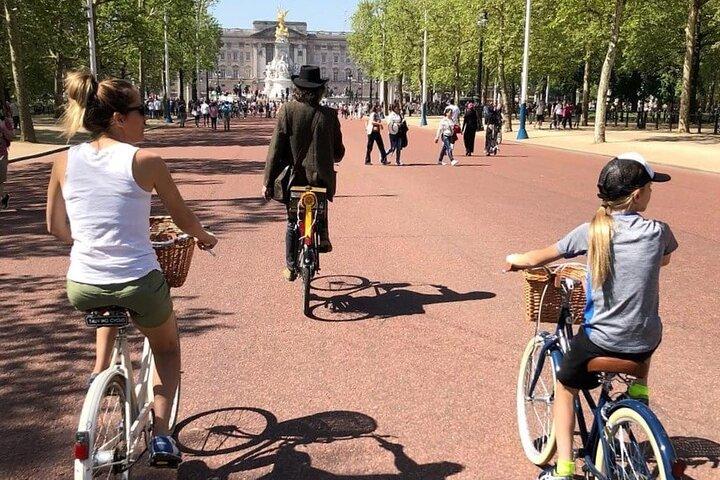 ロンドン・バイク・ツアー： ランドマーク、シークレットジェム、パブストップ＆ストリートアート