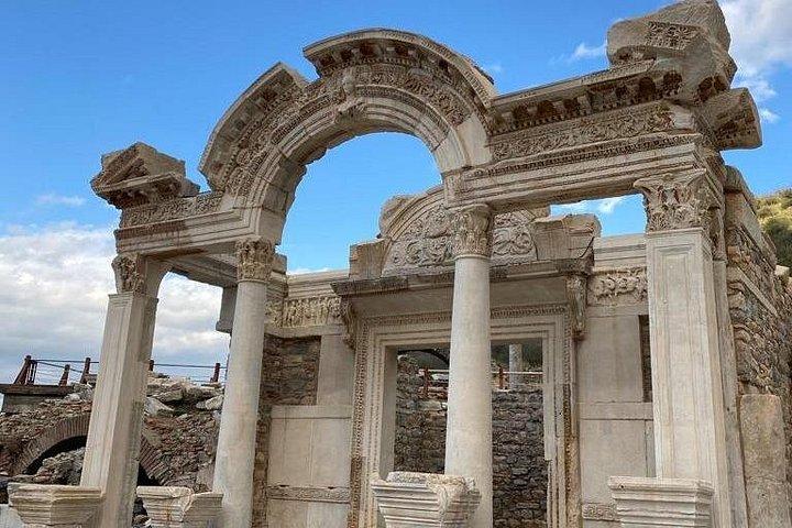 Privata Efesos, Jungfru Marias hus, St John Basilica & Lunch