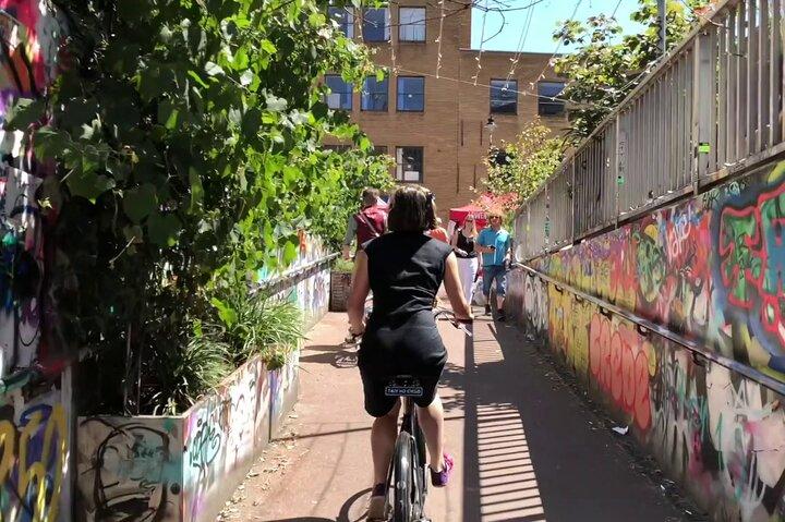 ロンドン・バイク・ツアー： ランドマーク、シークレットジェム、パブストップ＆ストリートアート