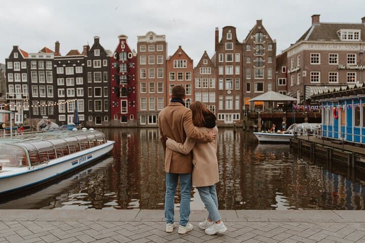 Private Love Story Photowalk Experience