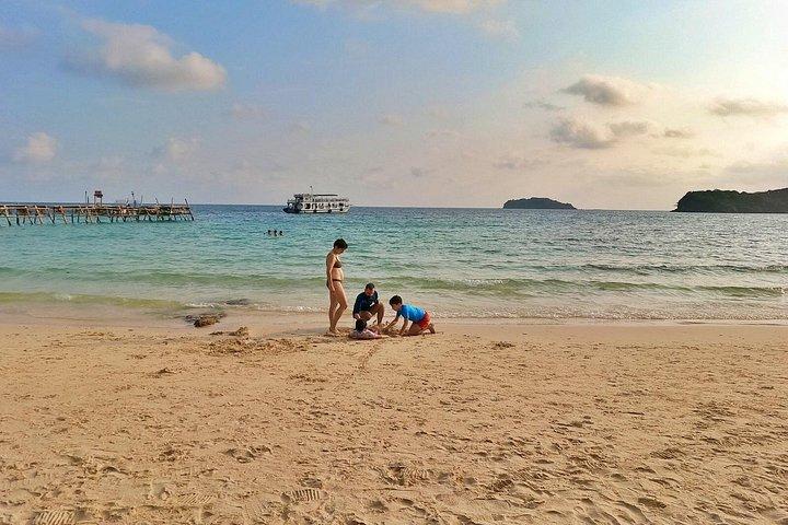OnBird - フーコックでプライベートファミリーのお子様連れのシュノーケリング旅行