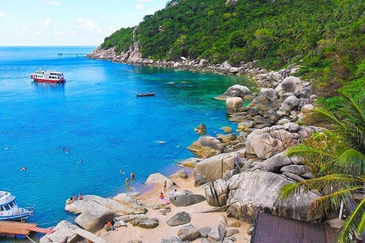 サムイ島：タオ島＆ナンユアン島シュノーケリングツアー（スピードボート）