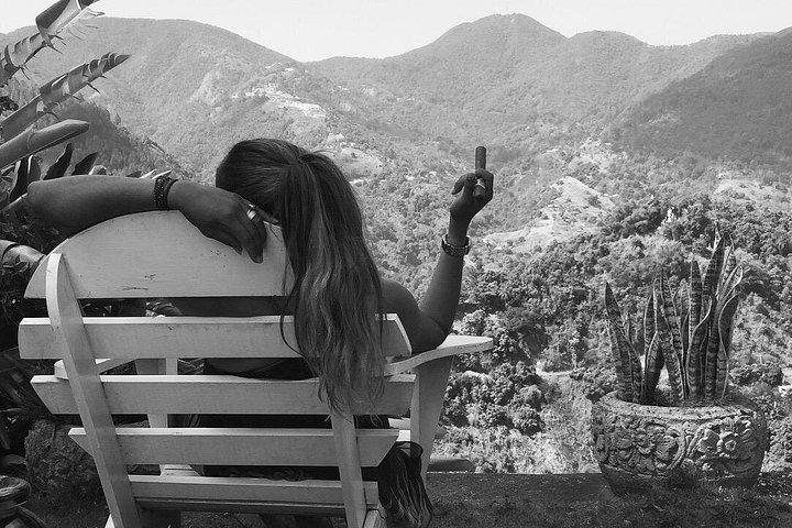 キングストン空港からオーチョ リオスのホテルとセント アンズへの片道