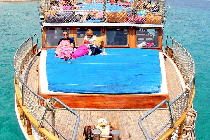 Bodrum Boat Trip with Lunch and All Soft Drinks