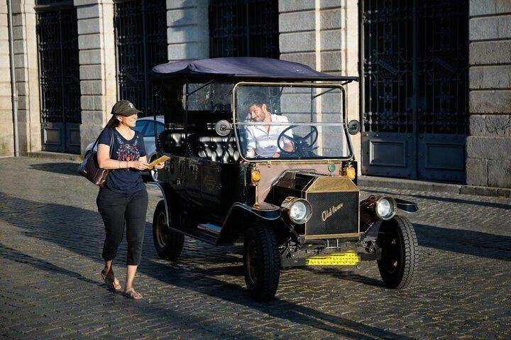 Porto: privétour door de historische stad in een klassieke Ford T