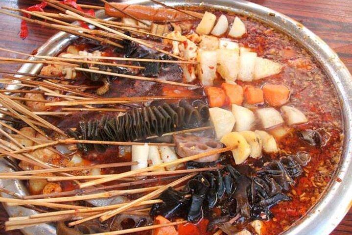 Privat Walking Food Tour om natten i Shanghai med smagninger