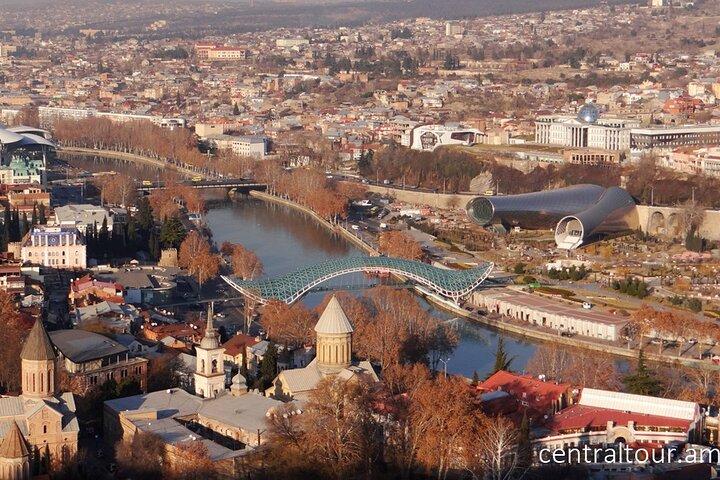 Eine einfache private Transfer Eriwan-Tiflis