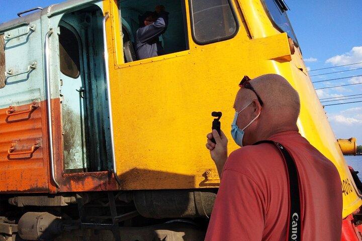 Schwimmender Markt und Eisenbahnmarkt (optional Wasserfall): Private Tour