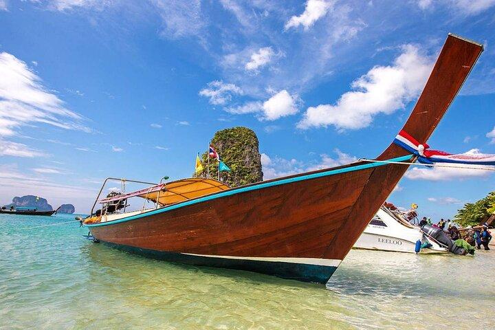 Charter lokale boot (longtailboot) naar Racha Island vanuit Phuket