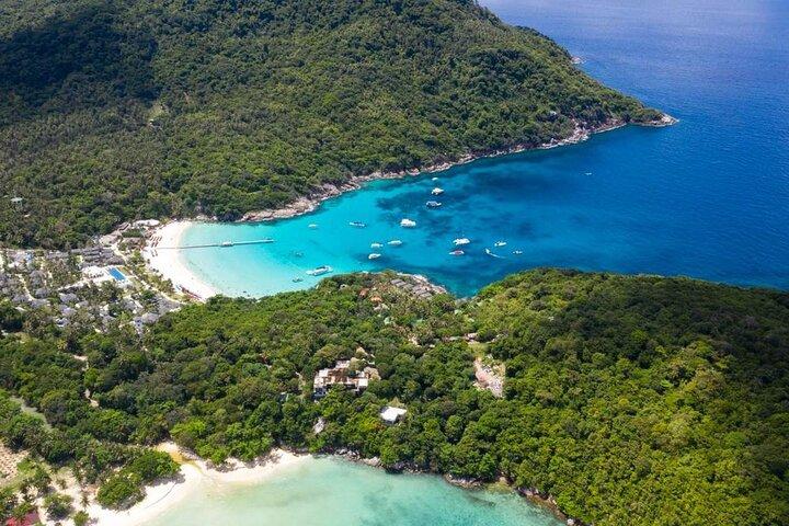Charter lokale boot (longtailboot) naar Racha Island vanuit Phuket