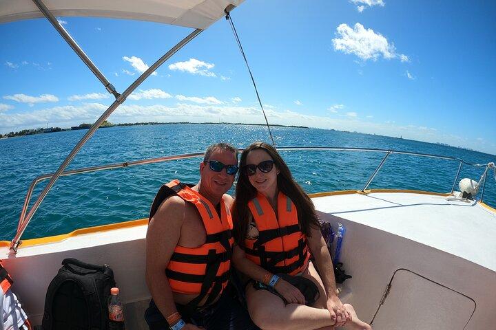 Excursão VIP Semiprivada de 3 Horas Isla Mujeres Experiência Completa de Snorkeling