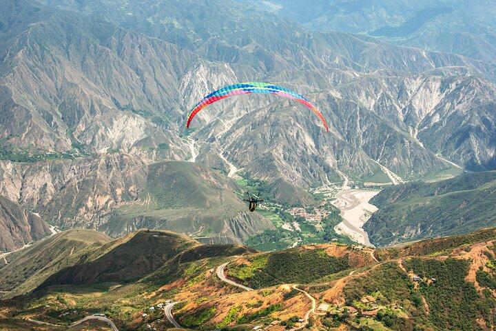 Expérience de parapente dans le Grand Canyon de Chicamocha
