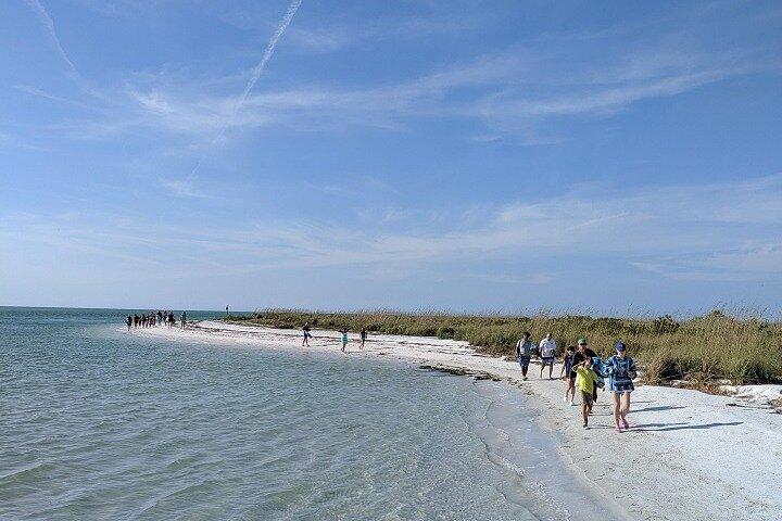 Shell Key-veerboot van Ft. DeSoto-boothelling in Tierra Verde, FL