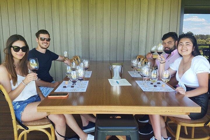 Hunter Valley vin tur + frokost, gin, ost, chokolade fra Newcastle