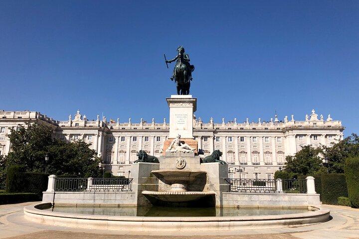 Excursão a pé privada ao Palácio Real e à Cidade Velha de Madrid