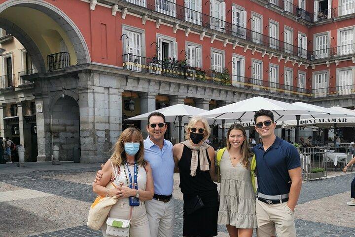 Excursão a pé privada ao Palácio Real e à Cidade Velha de Madrid