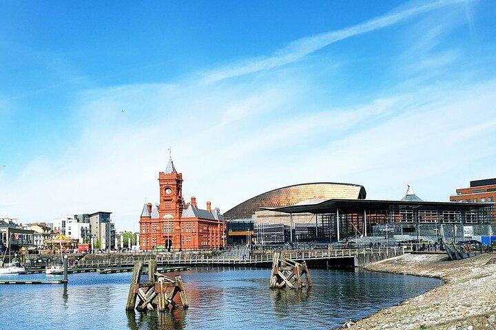 Sightseeingtur Cardiff Bay och Vale of Glamorgan Heldagsförare guidad