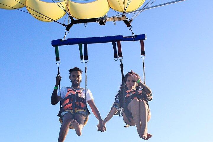 Parasailing - Aventura de Cancún