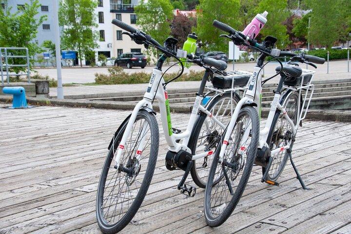 Beyond the Walls E-Bike Tour