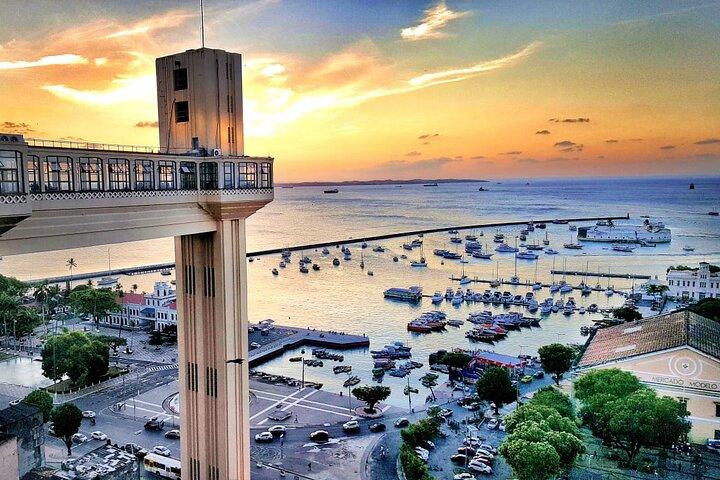プライベート 1 日ツアー - サルバドールの下層都市と上層都市