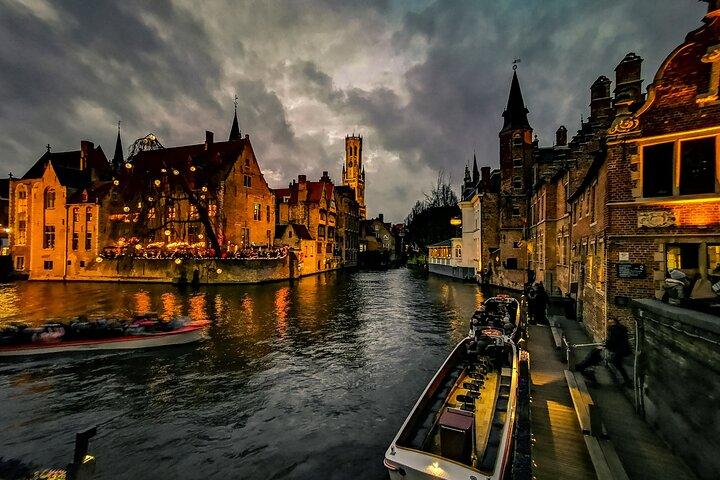 Bruges Chasse au trésor et temps forts Visite à pied autoguidée