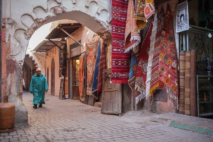 Excursión privada de medio día a Marrakech con un guía autorizado