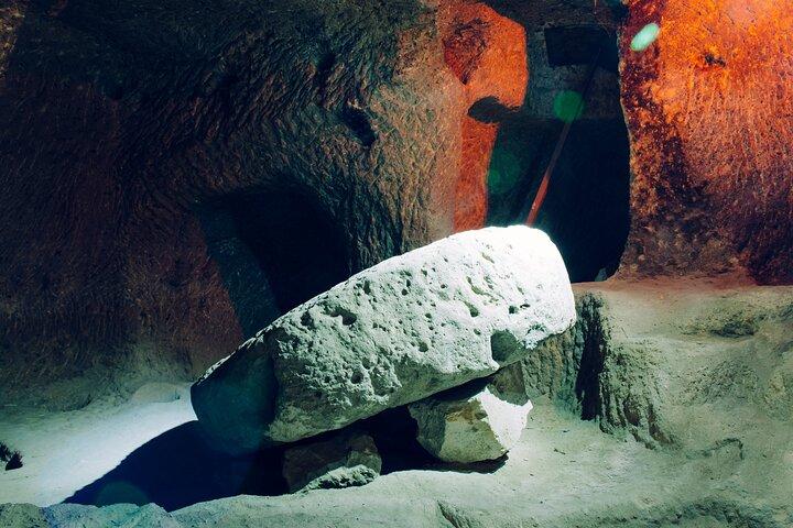 Tour de 2 días a Capadocia desde Kayseri o el aeropuerto de Kapadokya con Luxury Cave Hotel
