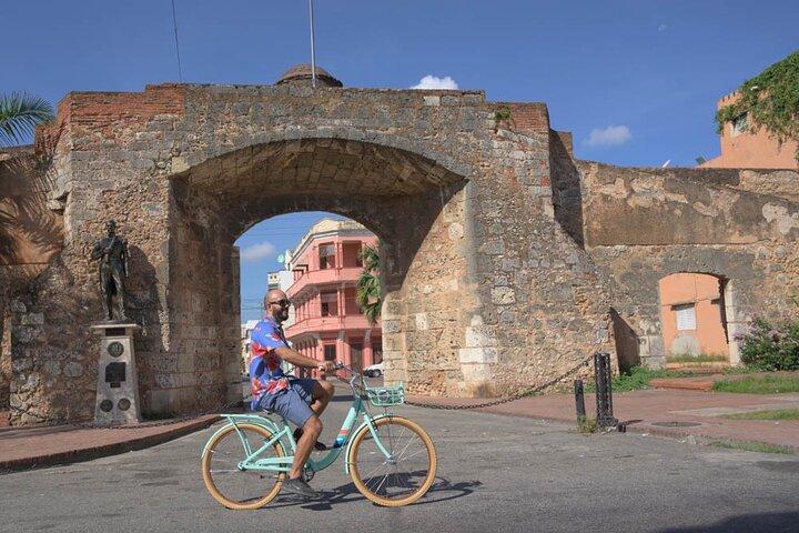 Location de vélo de 2 heures Zone coloniale / Saint-Domingue