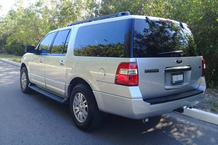 Private Transportation by SUV from the Airport to Cancun Hotel Zone