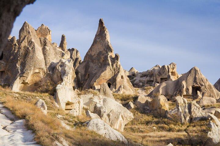 Tour de día completo a Capadocia con puesta de sol y una copa de vino