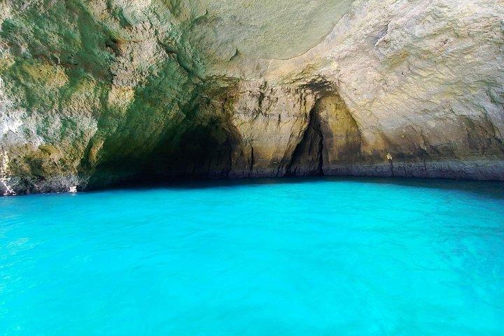Boat tour Benagil Caves