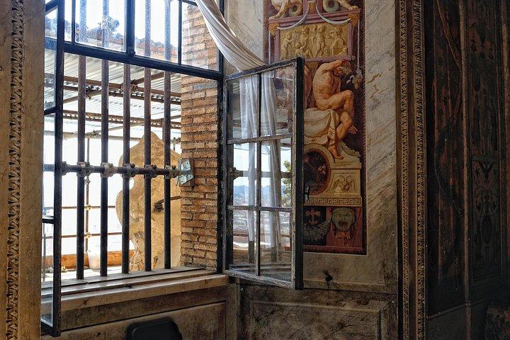 Vatican Museum Sistine Chapel & St Peter Early Entry Private Tour
