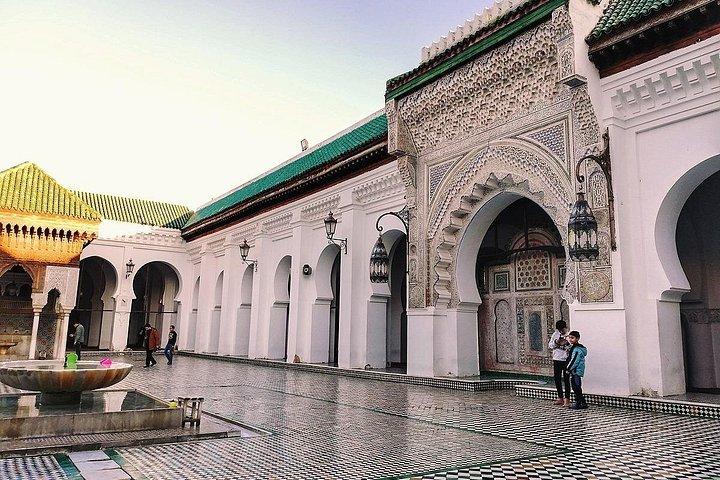 Fez Medina Private Walking Tour – Half-Day Exploration