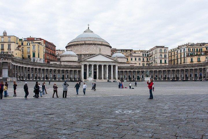 Naples Walking & Panoramic Tour
