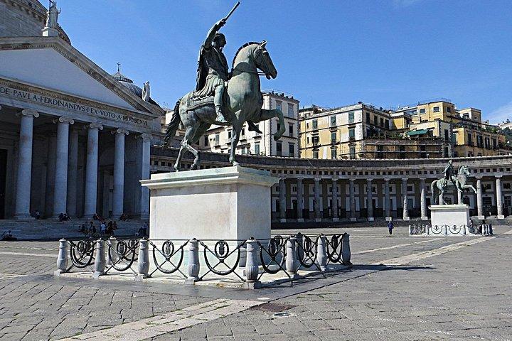 Naples Walking & Panoramic Tour