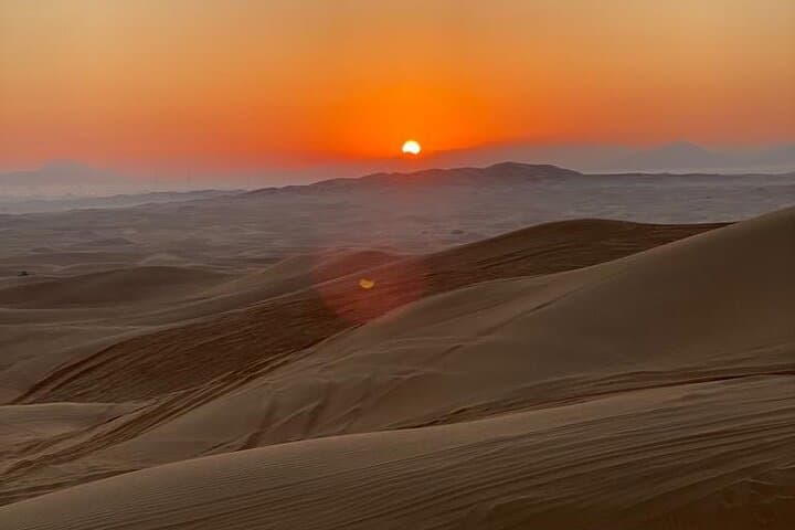 Dubai: Unique SUNRISE 4WD Red Dunes Safari