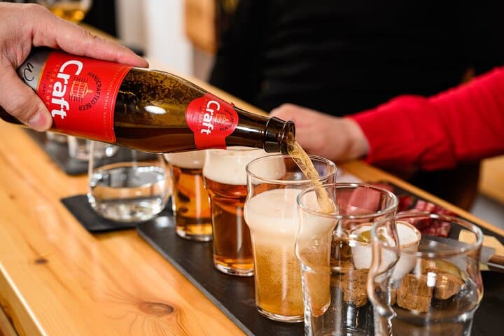Beer Tasting Evening Experience in Athens with Greek Cheeses