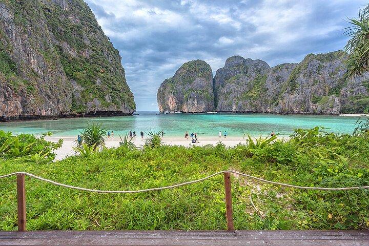 Phi Phi + 4 Islands Evita il tour delle folle da Krabi