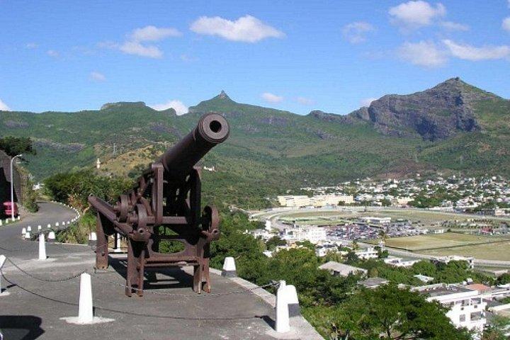 North Mauritius Private tour with Botanical Garden & Lunch