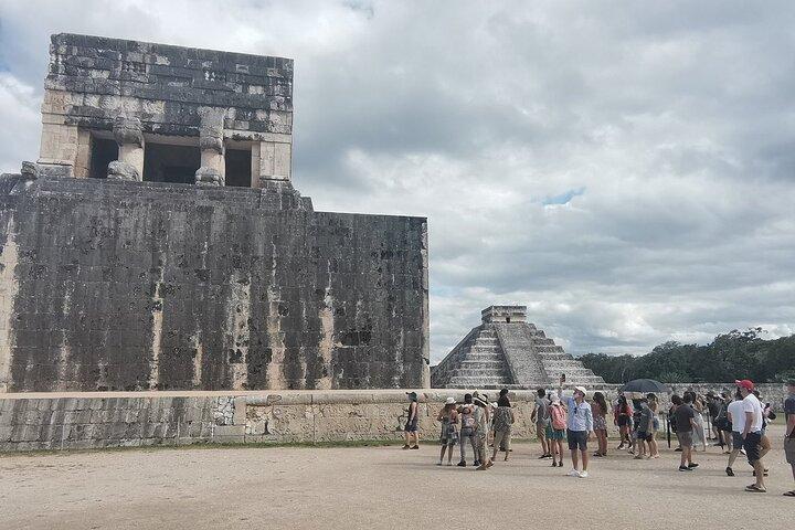 Riviera Maya Tour : Chichen Itza & Ik Kil + Hubiku Cenotes （チチェン・イッツァ＆イク・キル＋フビク・セノーテス）