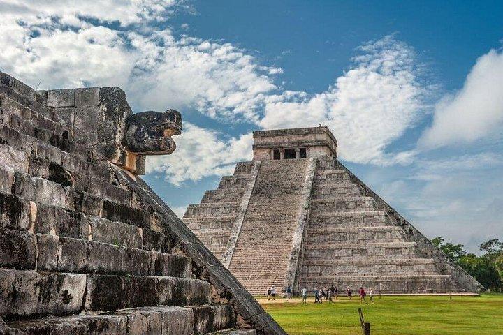 Full Day Guided Tour Chichen Itza + Cenote + Valladolid + Lunch!